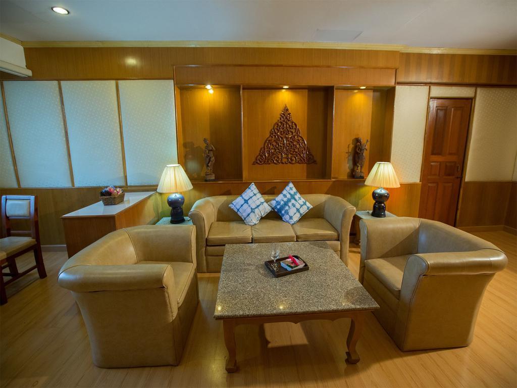 Phrae Nakara Hotel Eksteriør bilde